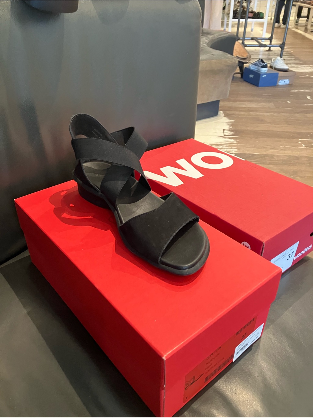 Arche Satia Nubuck Noir Sandal